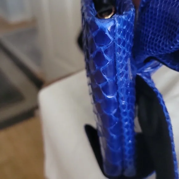 Valentino Blue Snakeskin Clutch - Picture 9 of 13
